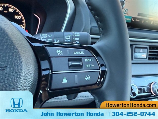 New 2025 Honda Pilot Touring image 13