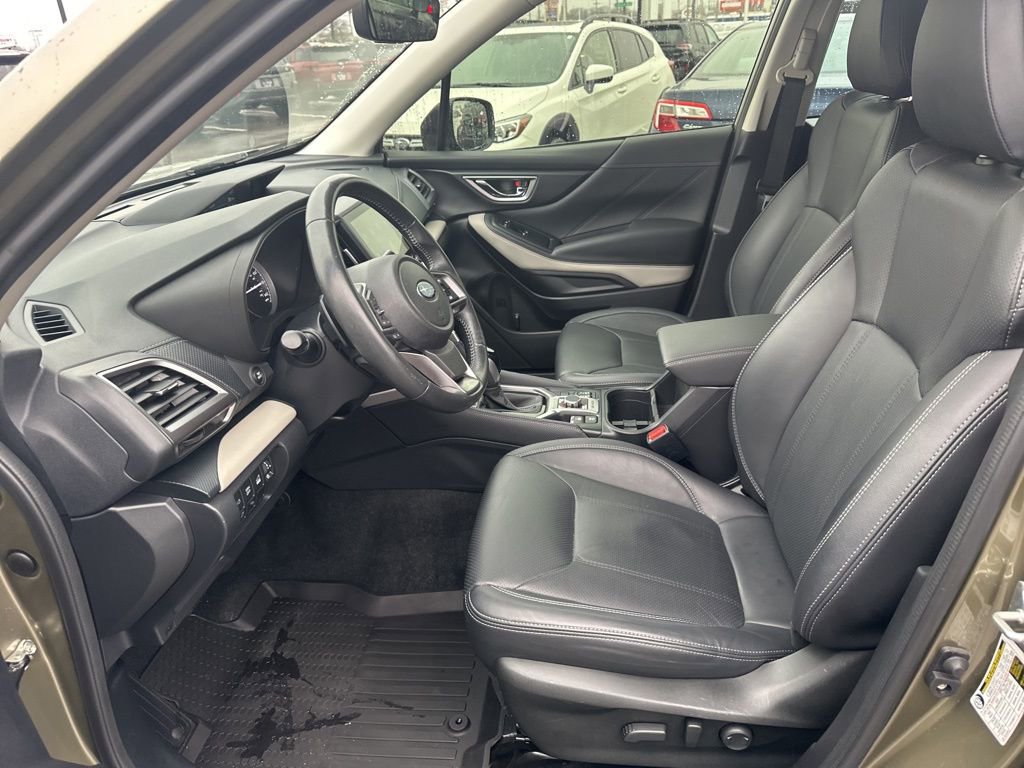 Certified 2023 Subaru Forester Limited image 9