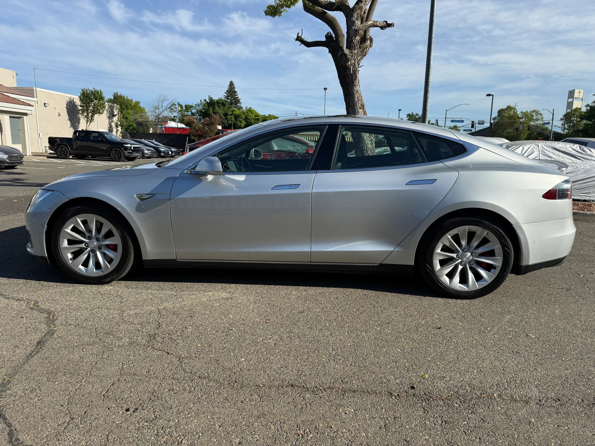 Used 2015 Tesla Model S P85D image 8
