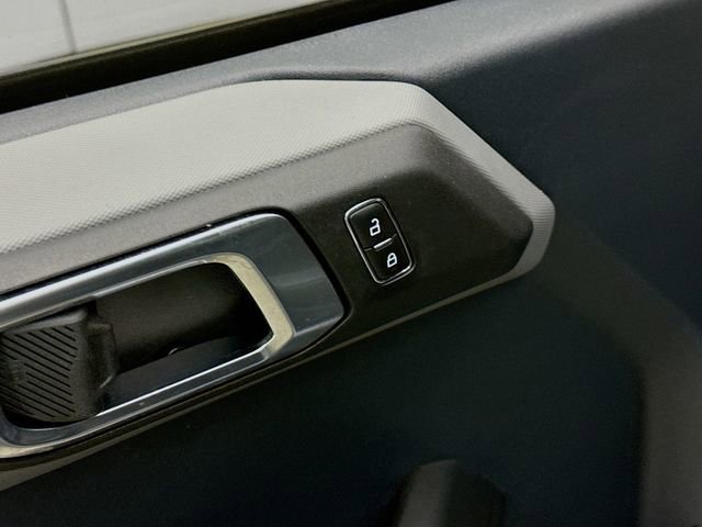 Used 2024 Ford Bronco Big Bend image 18