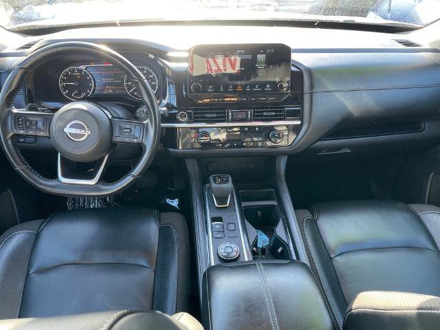 Certified 2023 Nissan Pathfinder SL w/ Lighting Package (N92) image 11