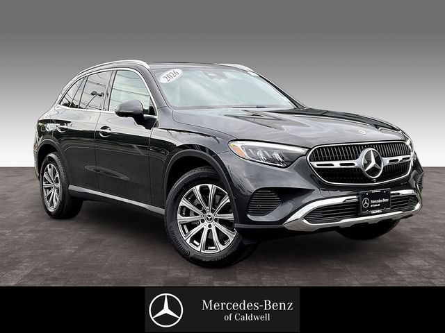 Used 2026 Mercedes-Benz GLC 300 4MATIC image 1