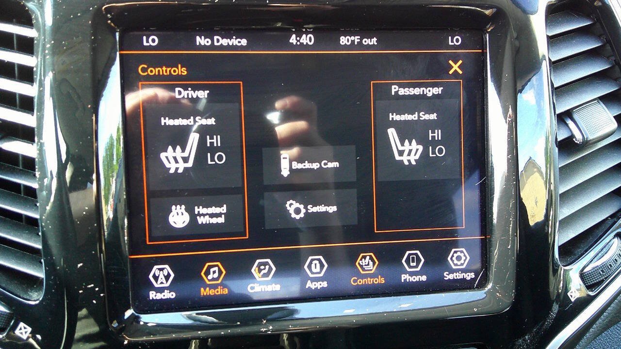 Used 2020 Jeep Cherokee Limited AWD/4WD image 26