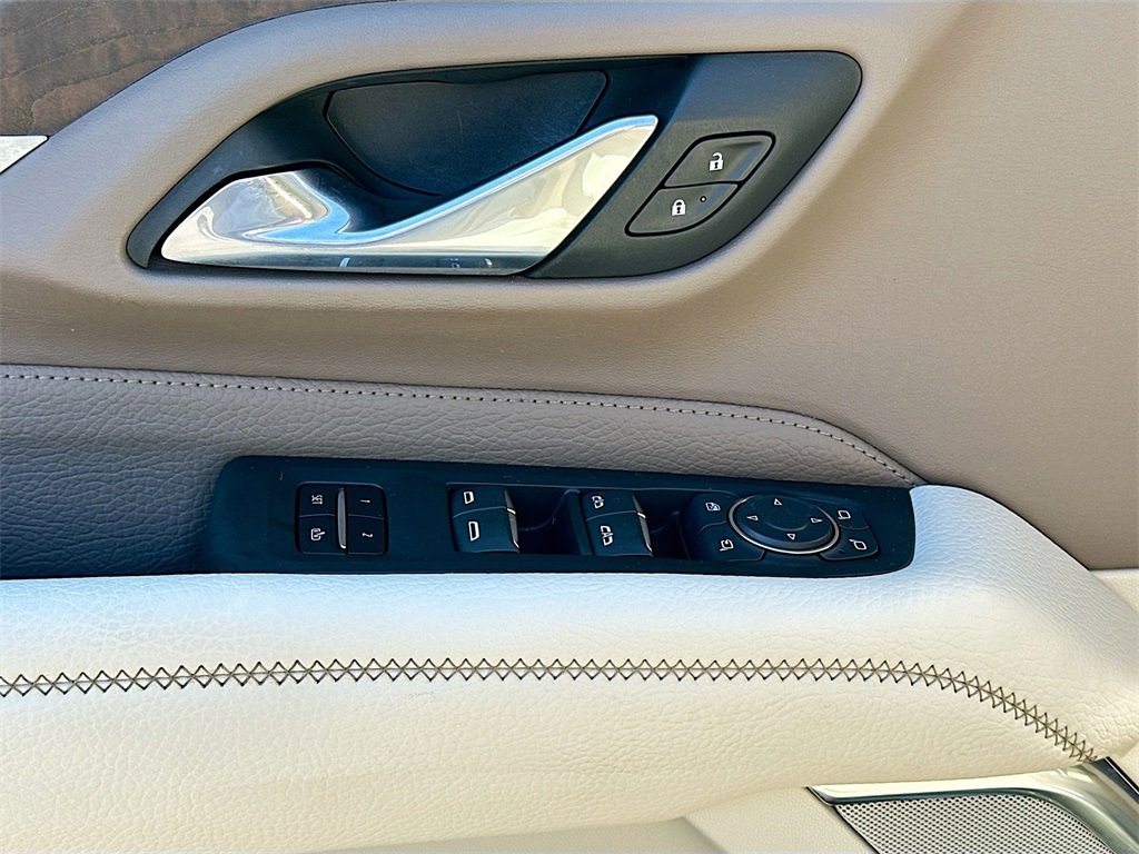 Used 2021 GMC Yukon Denali image 18