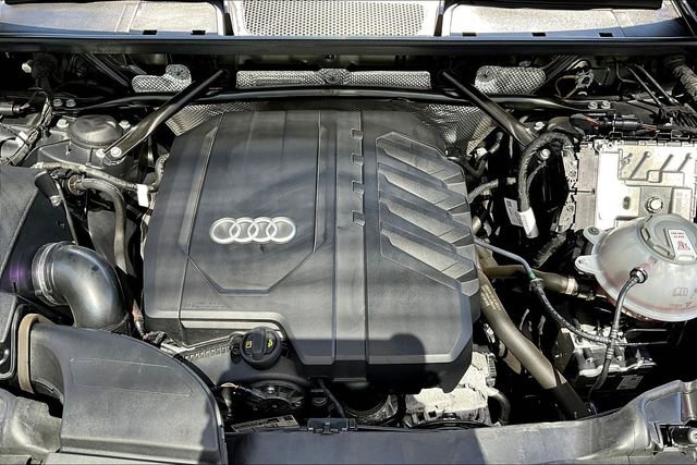 Certified 2023 Audi Q5 2.0T Premium w/ Convenience Package AWD/4WD image 30
