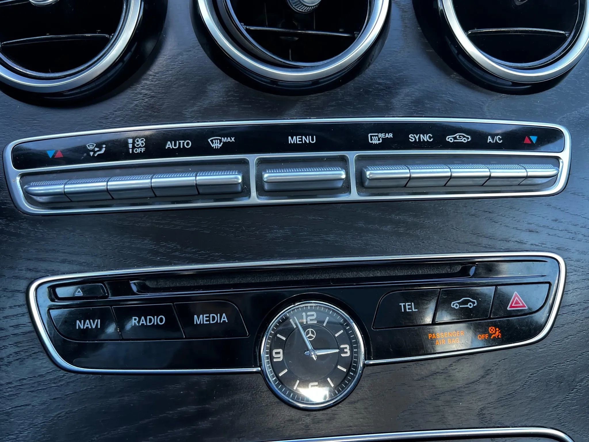 Used 2018 Mercedes-Benz C 300 4MATIC Sedan image 25