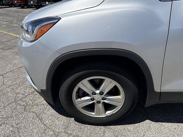 Used 2019 Chevrolet Trax LT w/ LT Convenience Package FWD image 47