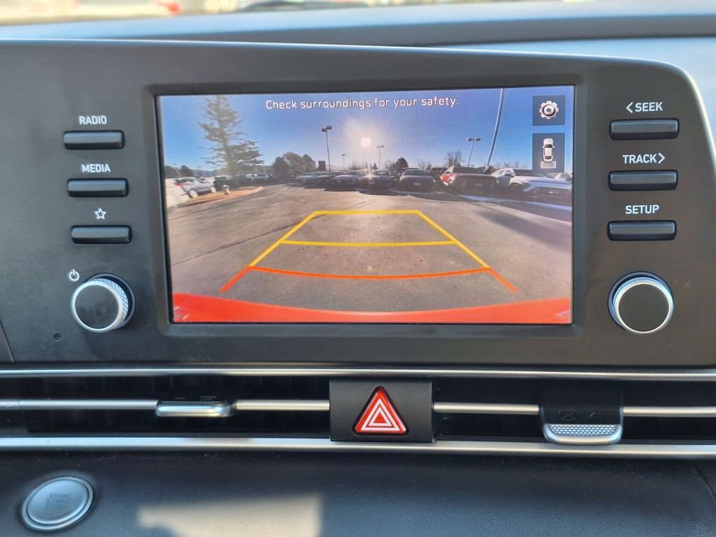 Certified 2022 Hyundai Elantra Blue image 20