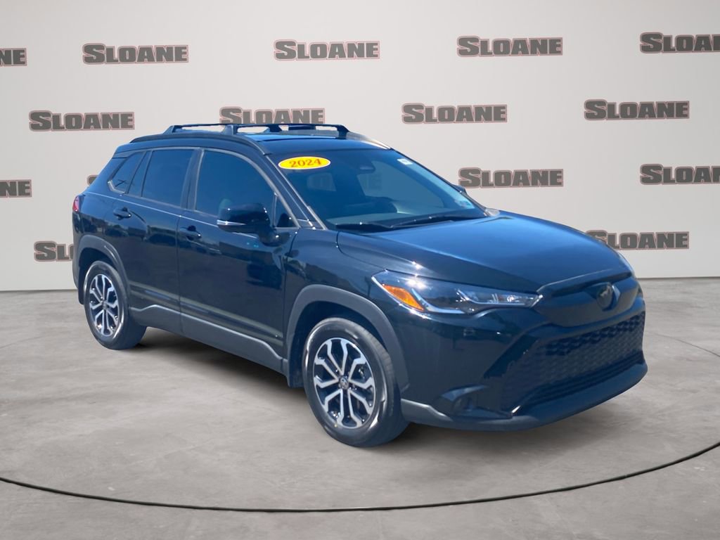 Used 2024 Toyota Corolla Cross AWD Hybrid w/ Moonroof Package image 7