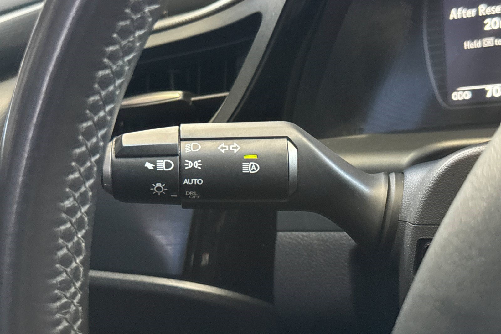 Used 2024 Lexus ES 350 w/ Accessory Package (Z1) FWD image 31