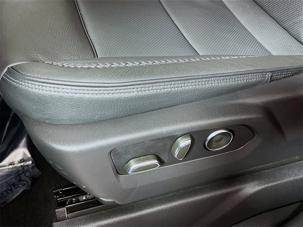 Used 2026 GMC Sierra 2500 Denali w/ Denali Reserve Package image 19