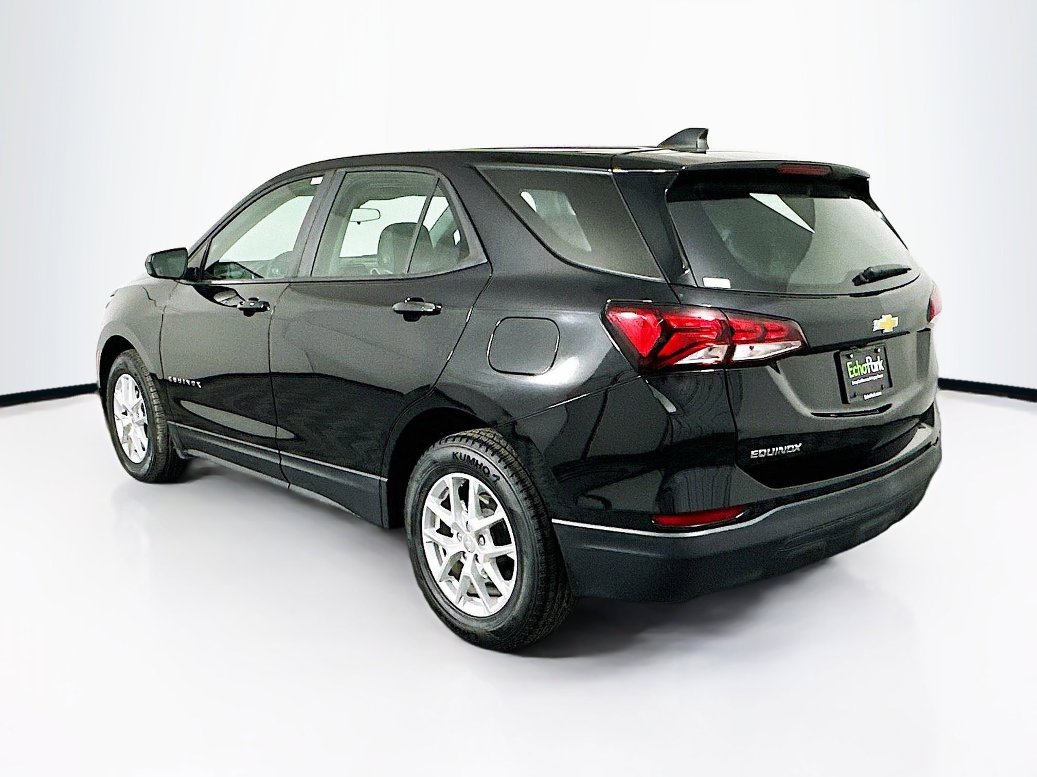 Used 2024 Chevrolet Equinox LS image 5