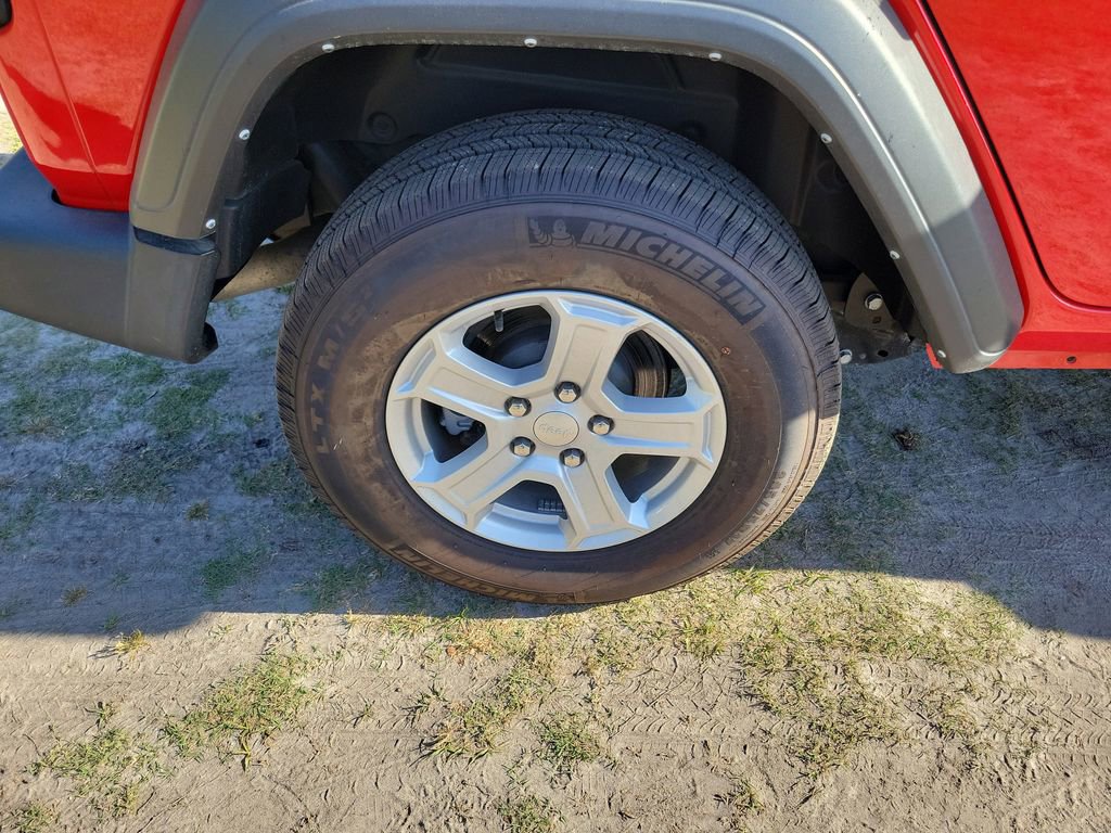 Used 2021 Jeep Wrangler Unlimited Sport image 8