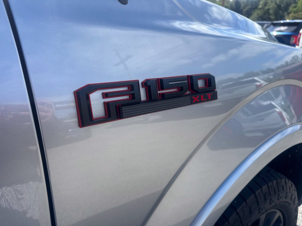 Used 2020 Ford F150 XLT w/ Equipment Group 302A Luxury AWD/4WD image 7