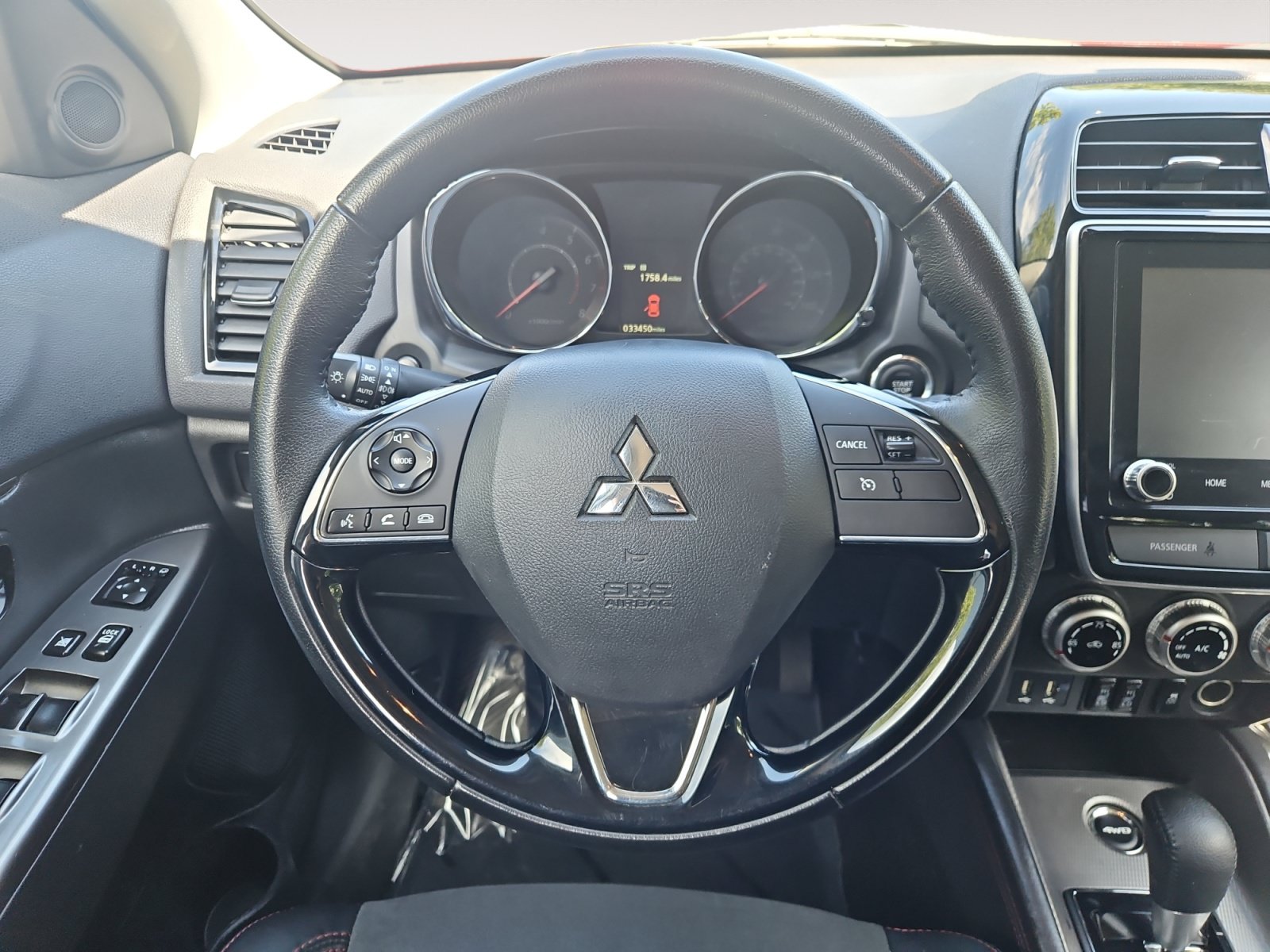 Used 2025 Mitsubishi Outlander Sport SE AWD/4WD image 12