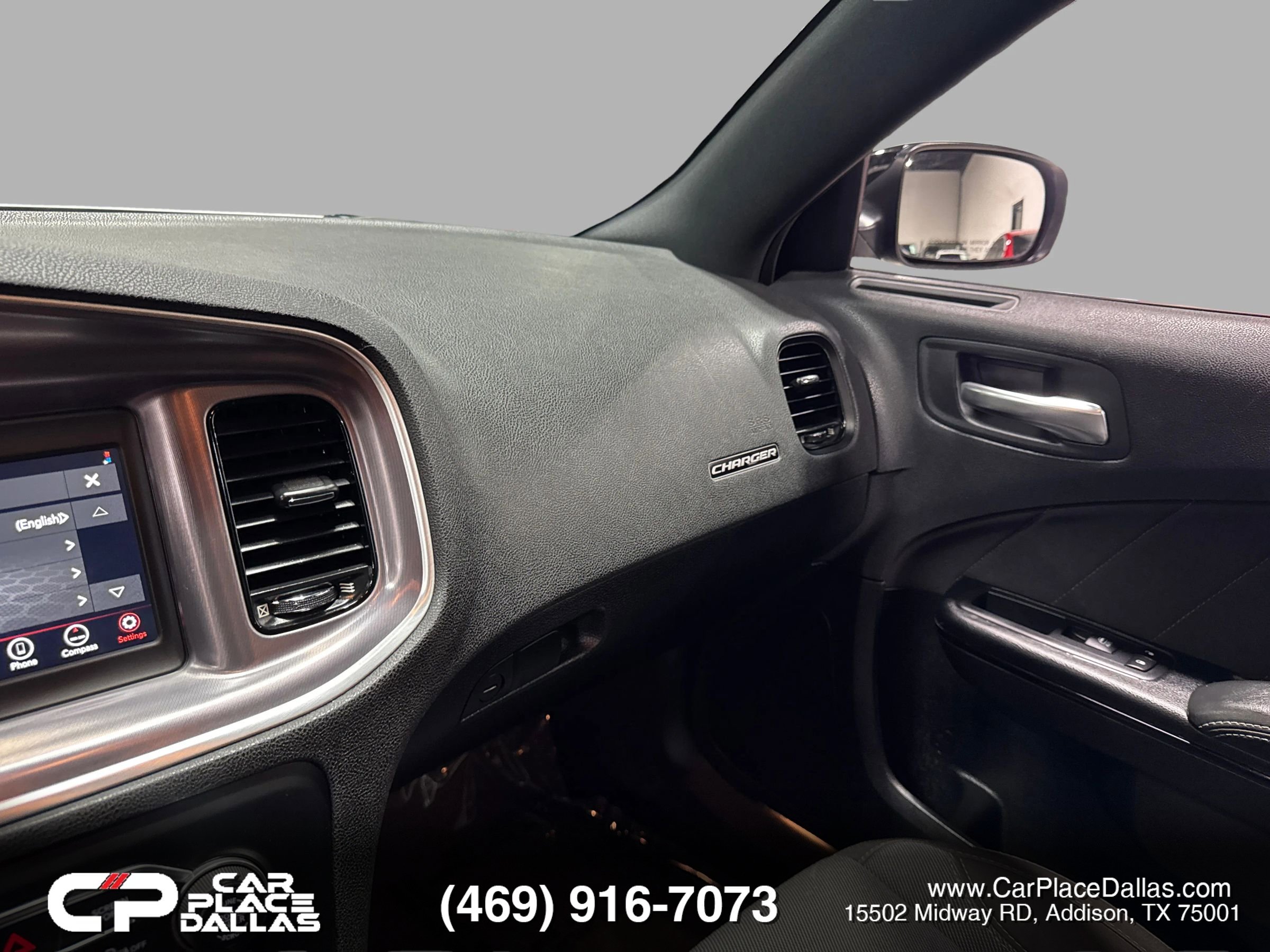 Used 2020 Dodge Charger SXT w/ Blacktop Package RWD image 39