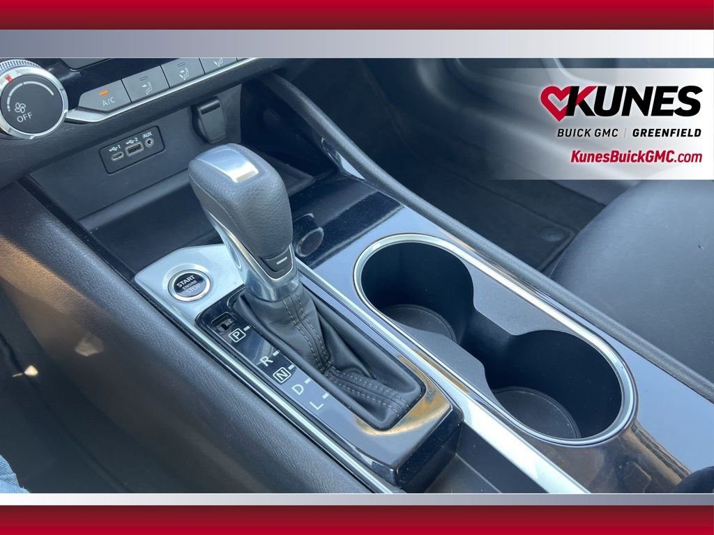 Used 2024 Nissan Altima 2.5 SV image 33