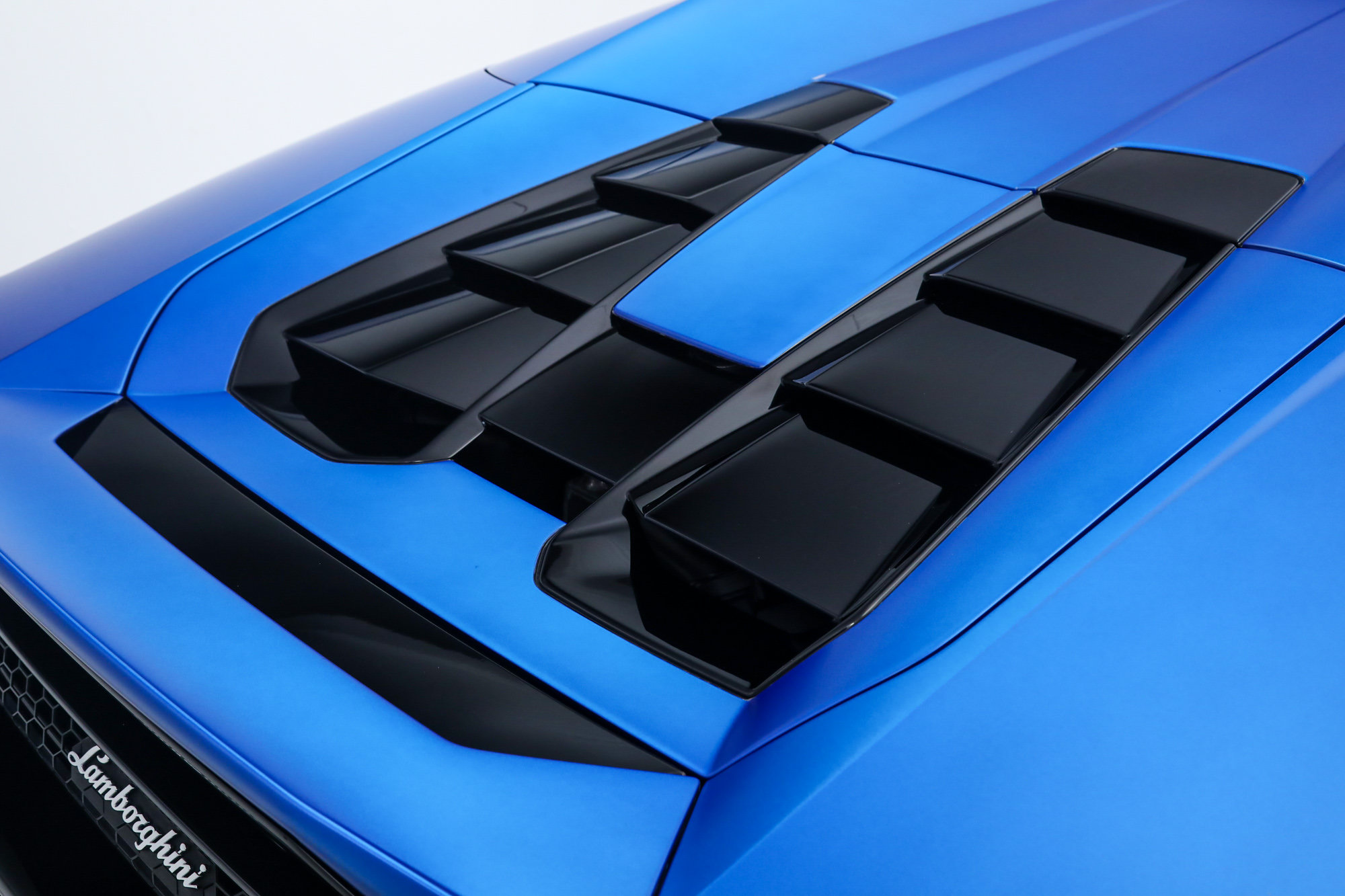 Used 2021 Lamborghini Huracan EVO RWD image 19