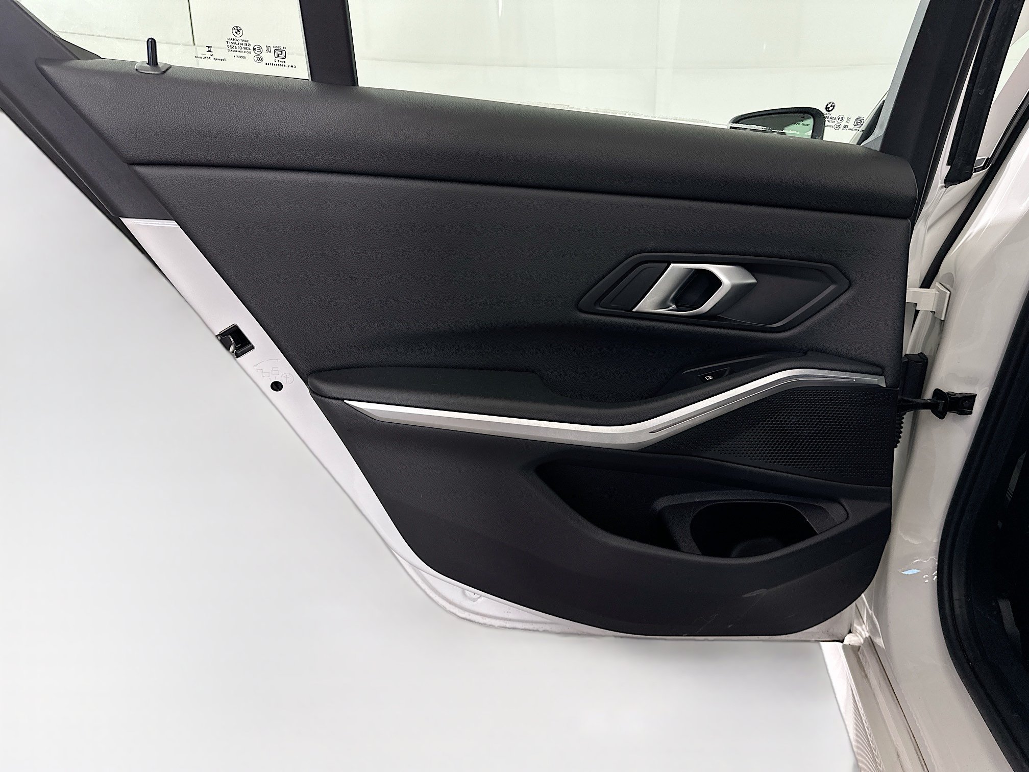 Used 2025 BMW 330i Sedan RWD image 27