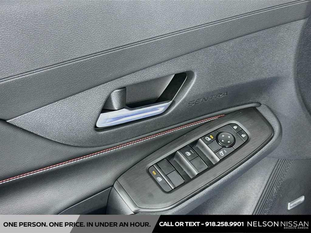 New 2026 Nissan Sentra SR w/ SR Premium Package FWD image 17