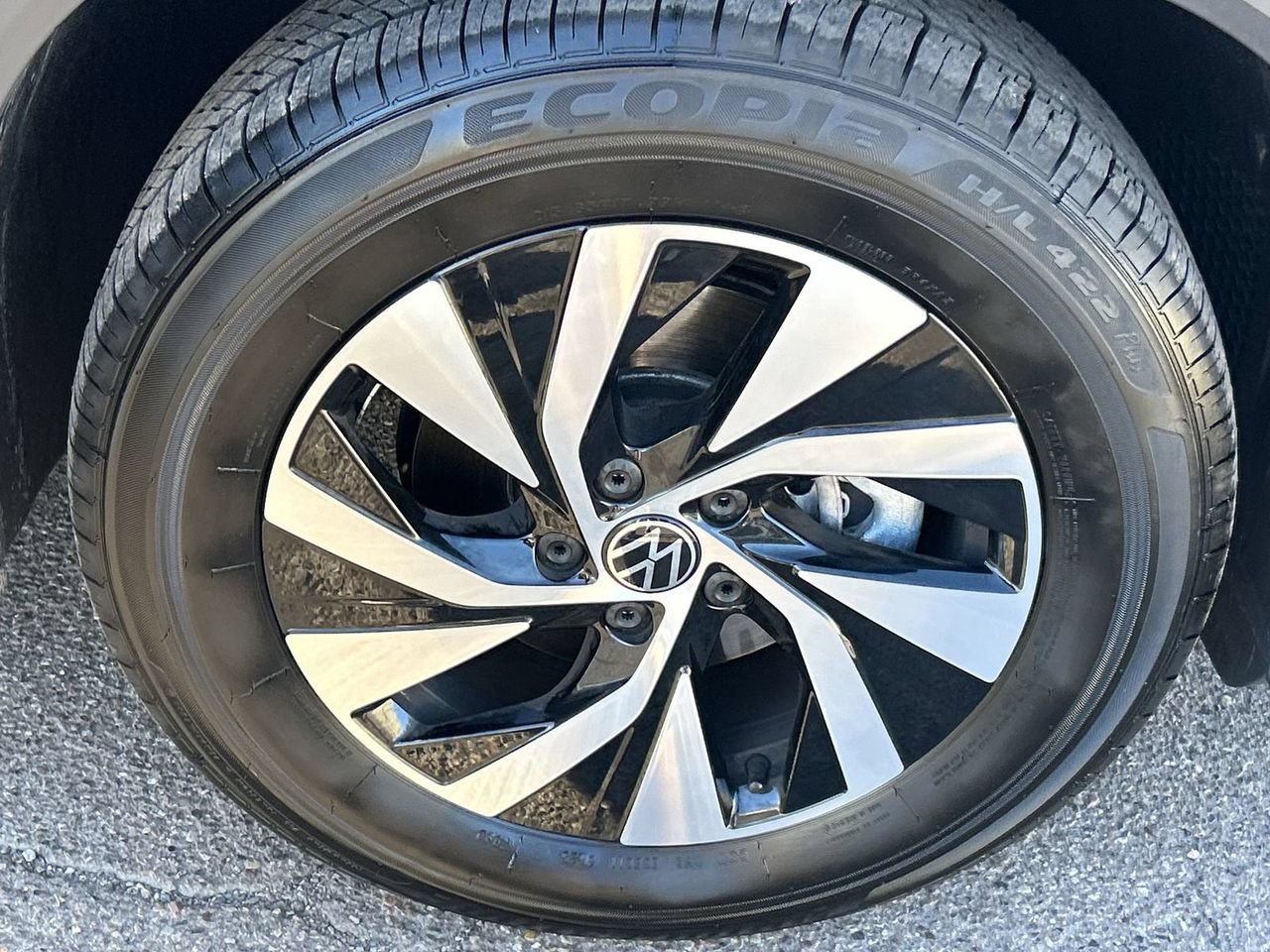 Certified 2026 Volkswagen Tiguan S FWD image 7