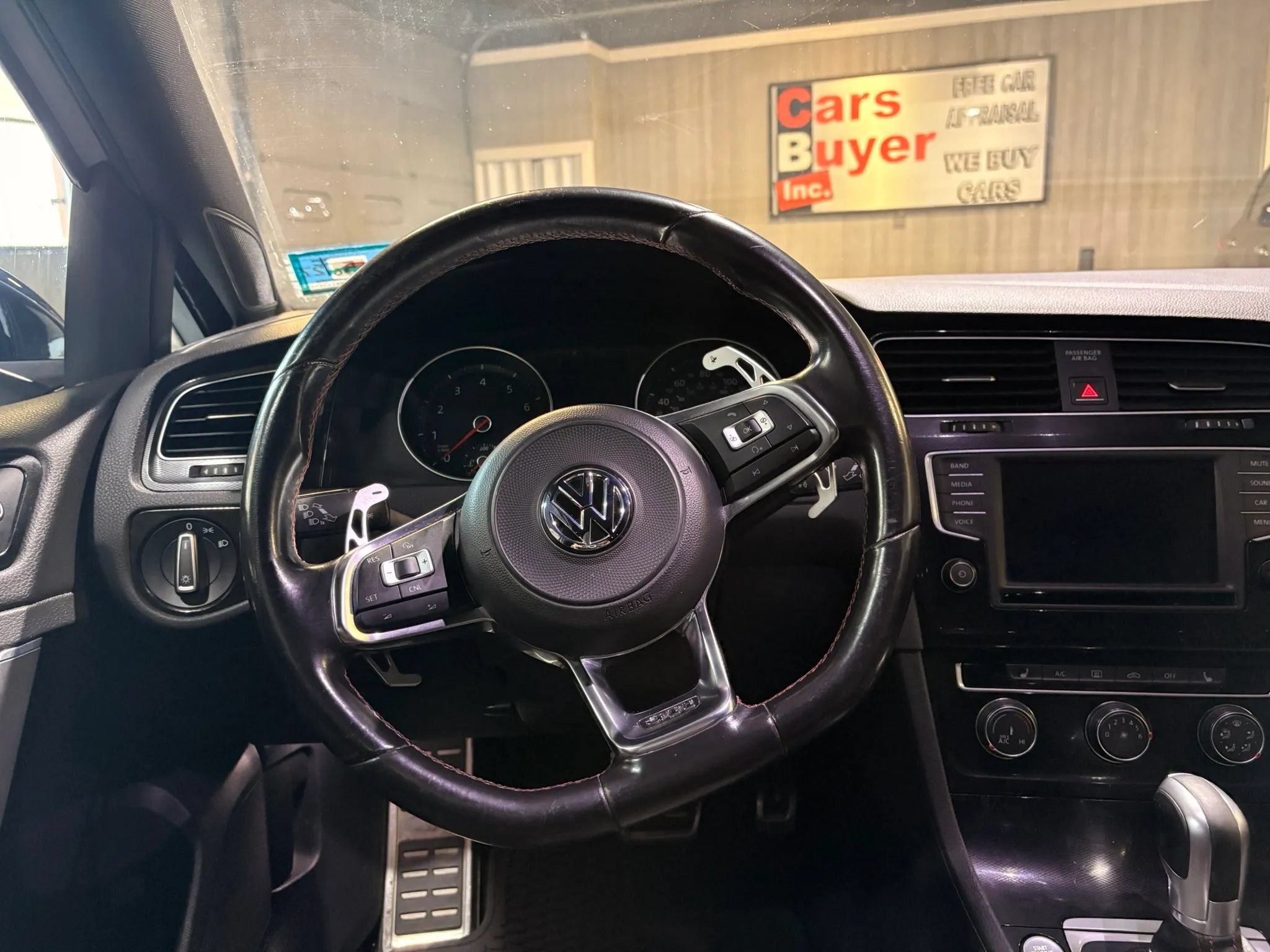 Used 2017 Volkswagen GTI Sport FWD image 15