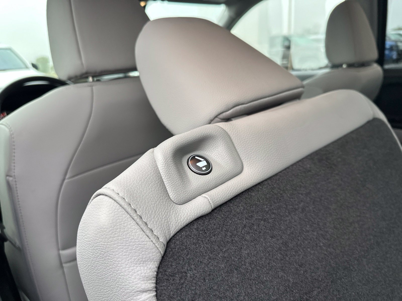 Used 2017 Honda Pilot Elite image 27