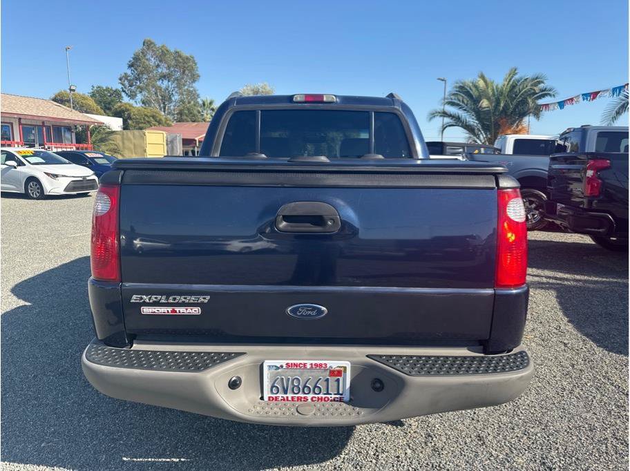 Used 2002 Ford Explorer Sport Trac 2WD image 8