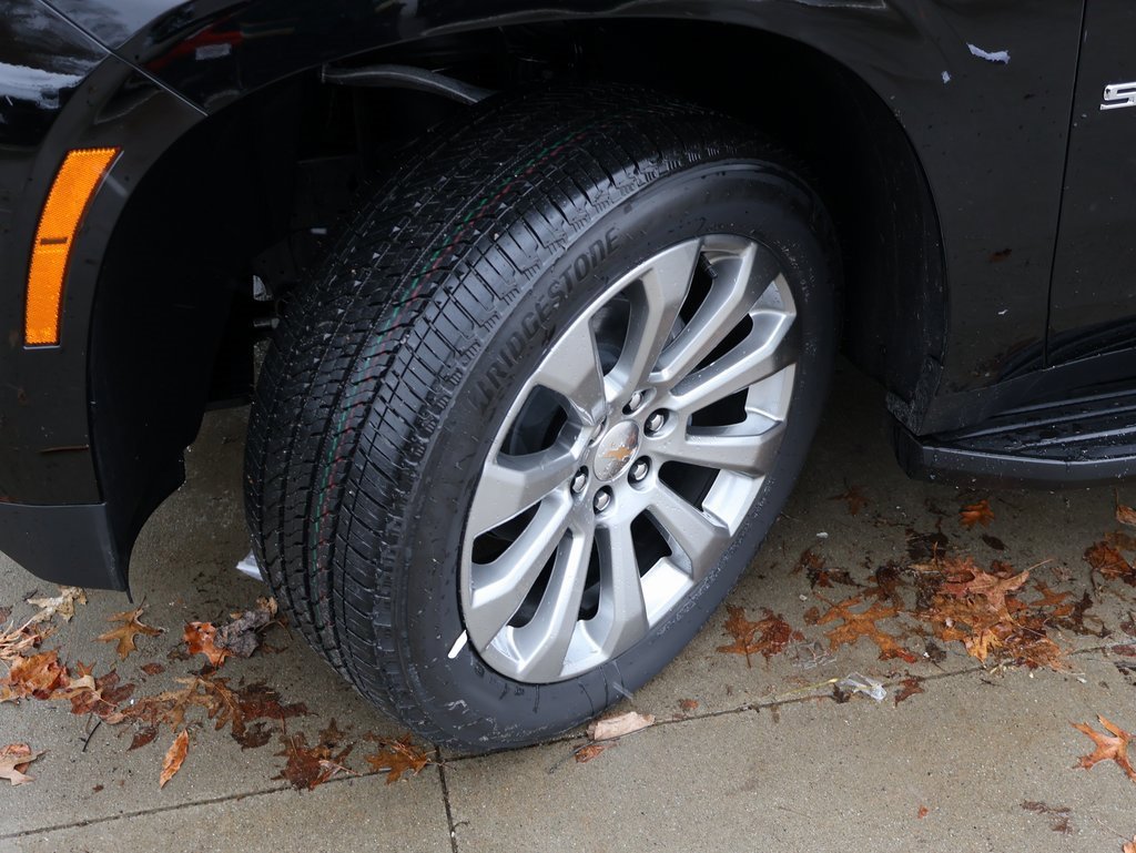 New 2025 Chevrolet Suburban Premier w/ Sun And Tow Package image 50