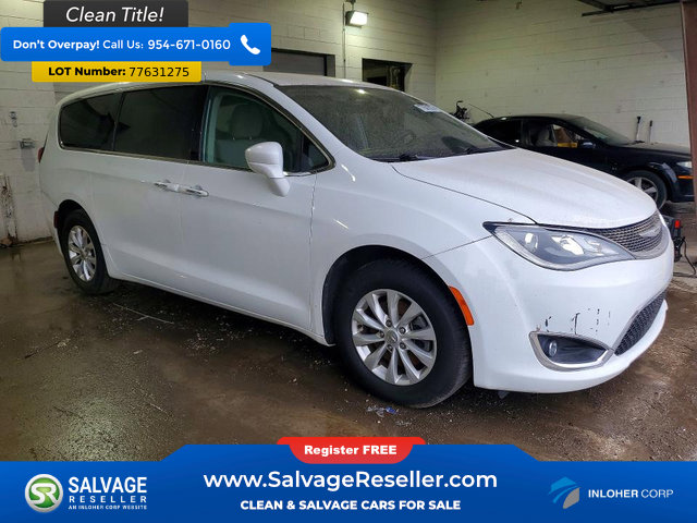 Used 2018 Chrysler Pacifica Touring Plus image 5
