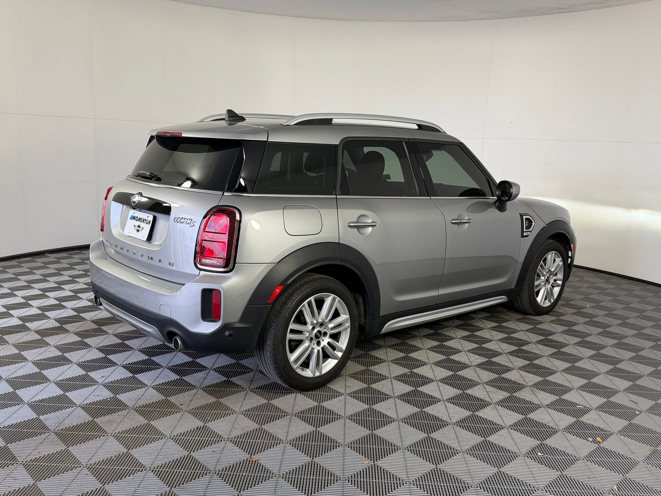 Certified 2024 MINI Cooper Countryman S FWD image 9