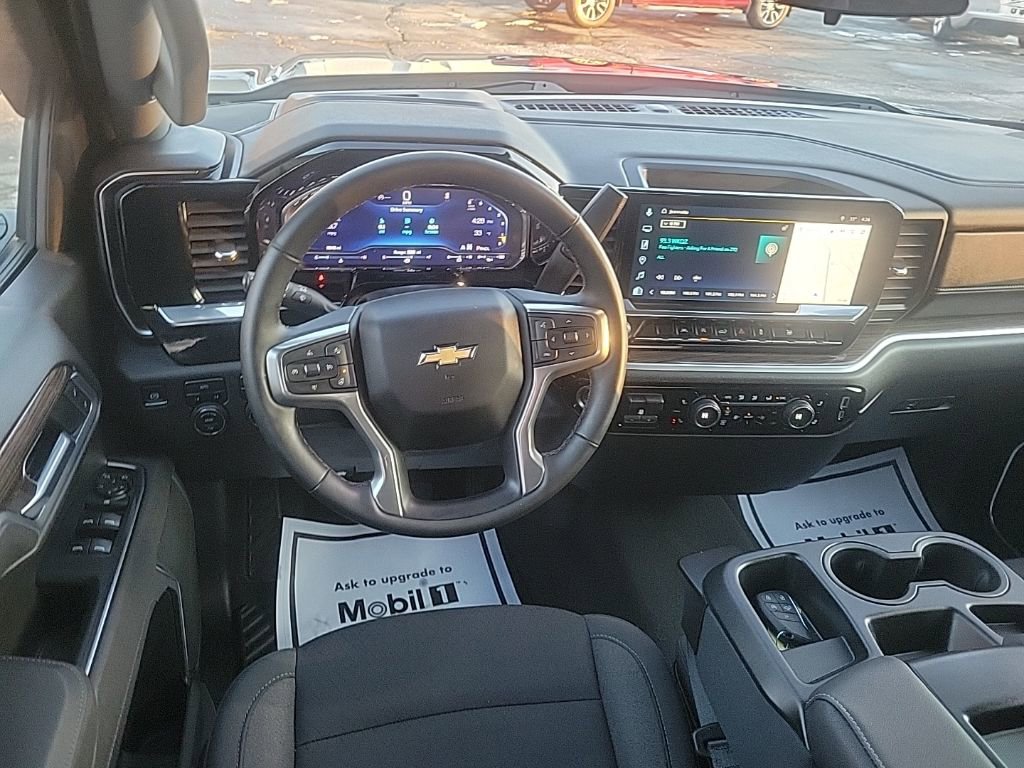Certified 2025 Chevrolet Silverado 1500 LT image 7