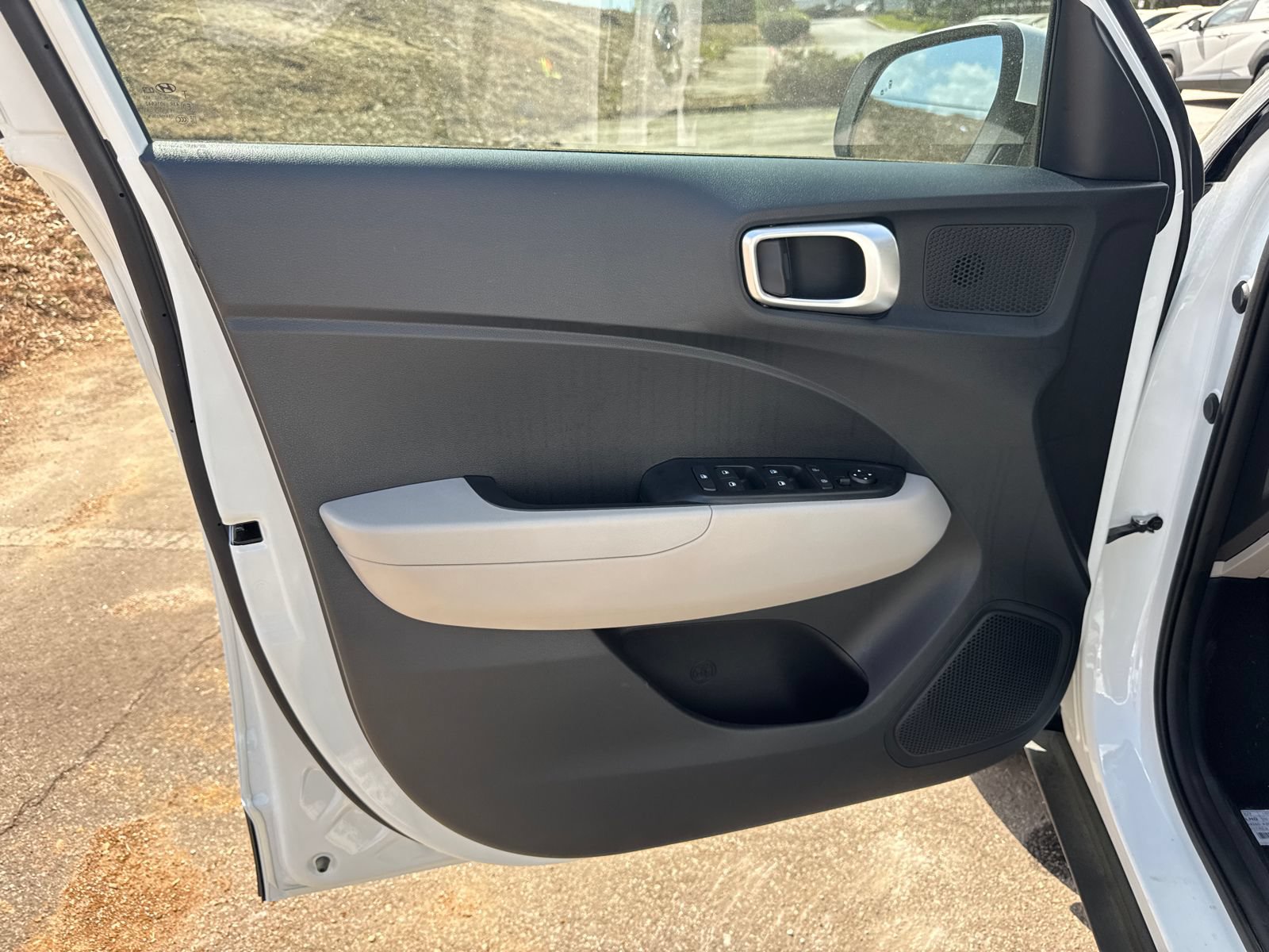 New 2026 Hyundai Venue SEL FWD image 11