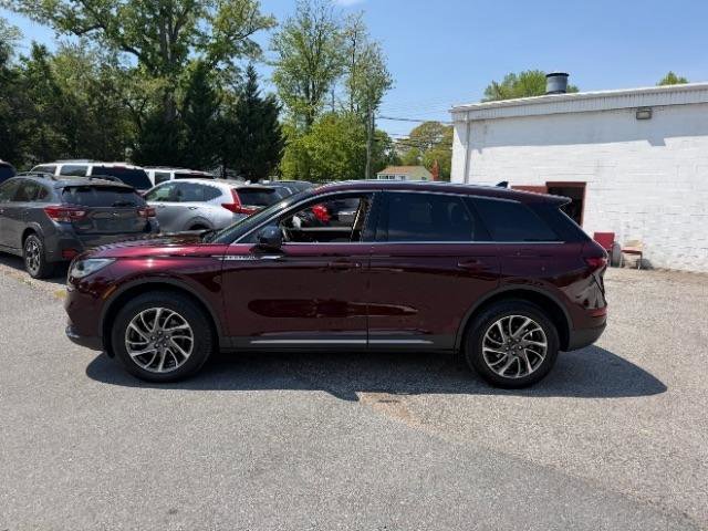 Used 2020 Lincoln Corsair AWD w/ Equipment Group 101A image 4