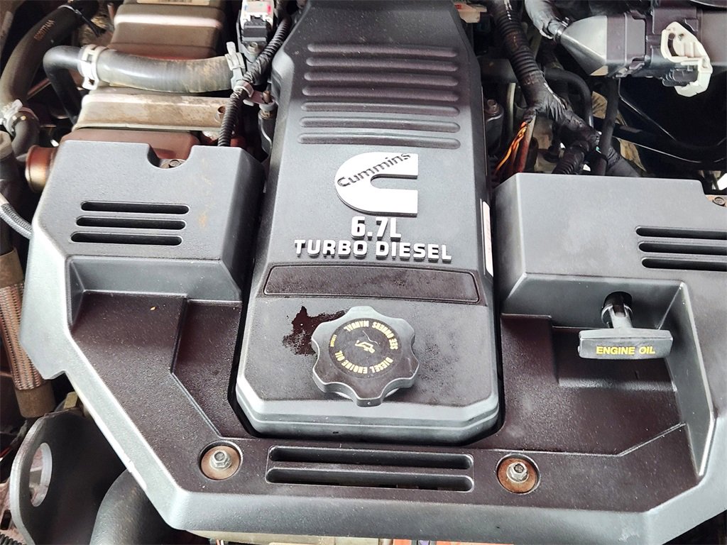 Used 2017 RAM 5500 Tradesman w/ Power & Remote Entry Group image 11