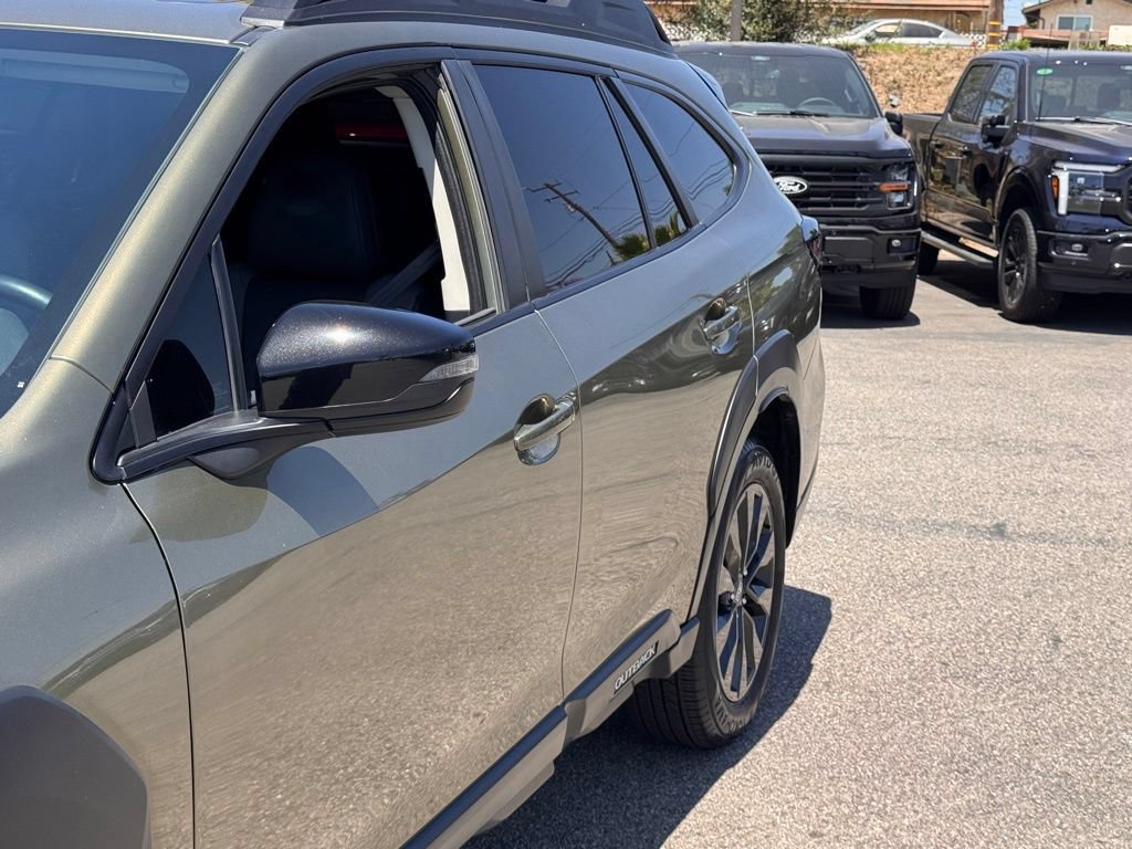 Used 2024 Subaru Outback Onyx Edition AWD/4WD image 9