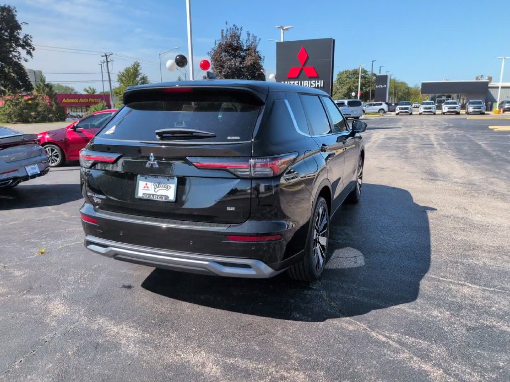 New 2026 Mitsubishi Outlander SE AWD/4WD image 8
