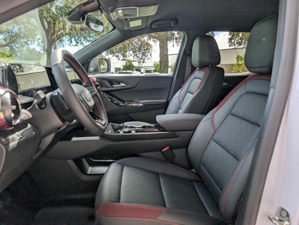 New 2027 Chevrolet Equinox RS FWD image 14