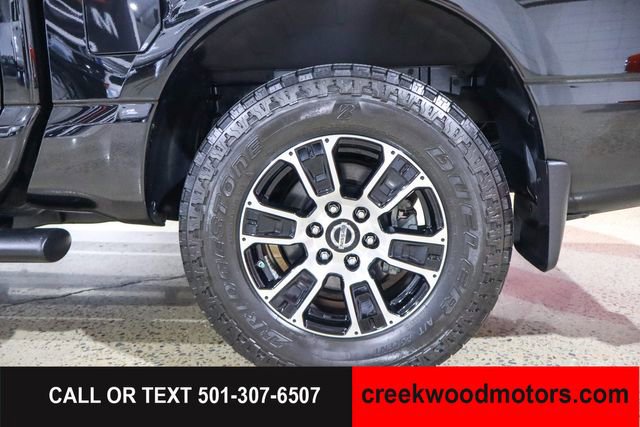 Used 2020 Nissan Titan SV w/ SV Convenience Package AWD/4WD image 11
