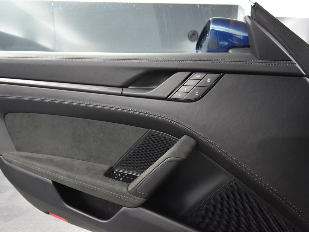 Used 2024 Porsche 911 Carrera GTS image 25