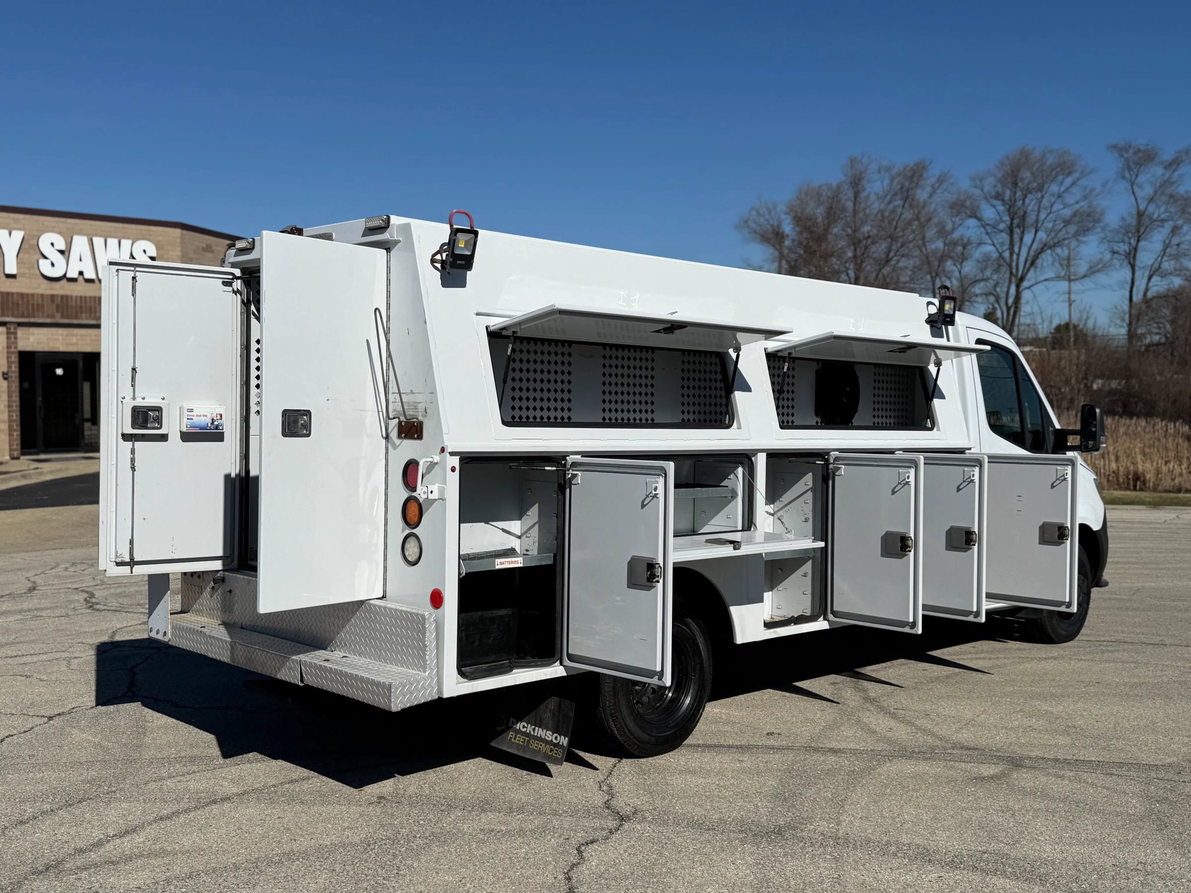 Used 2019 Mercedes-Benz Sprinter 170 w/ Chrome Grille Package image 9