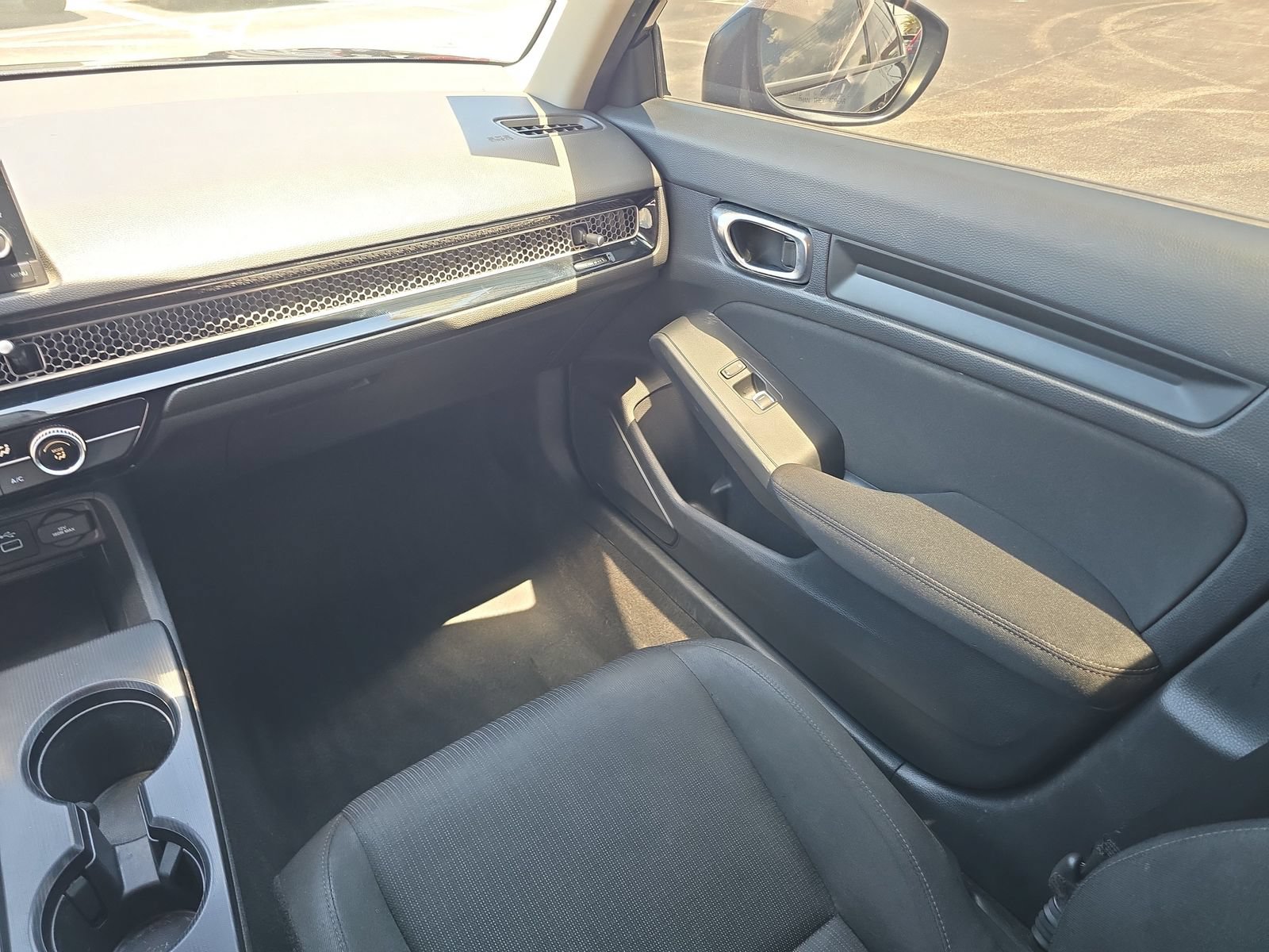 Used 2022 Honda Civic LX image 12