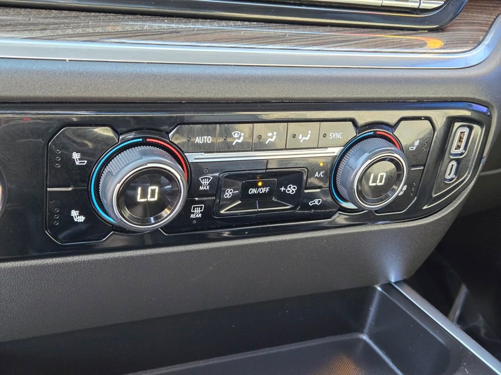 Used 2023 Chevrolet Silverado 1500 RST RWD image 21