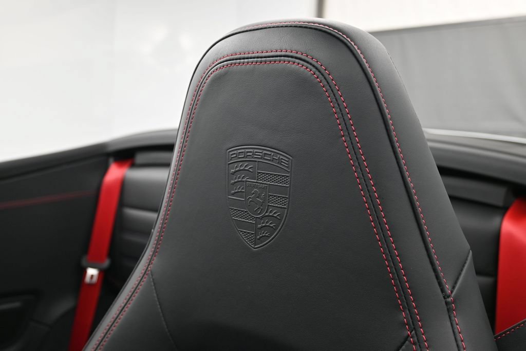 Certified 2026 Porsche 911 Carrera 4 GTS AWD/4WD image 15