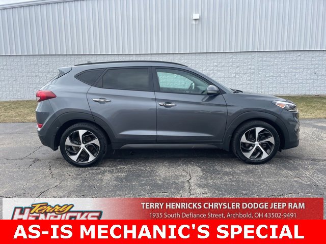 Used 2016 Hyundai Tucson Limited w/ Option Group 03 image 16