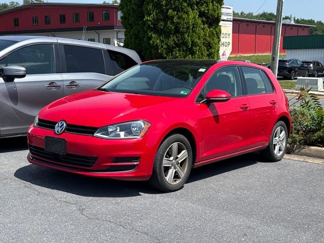 Used 2017 Volkswagen Golf Wolfsburg Edition FWD image 3