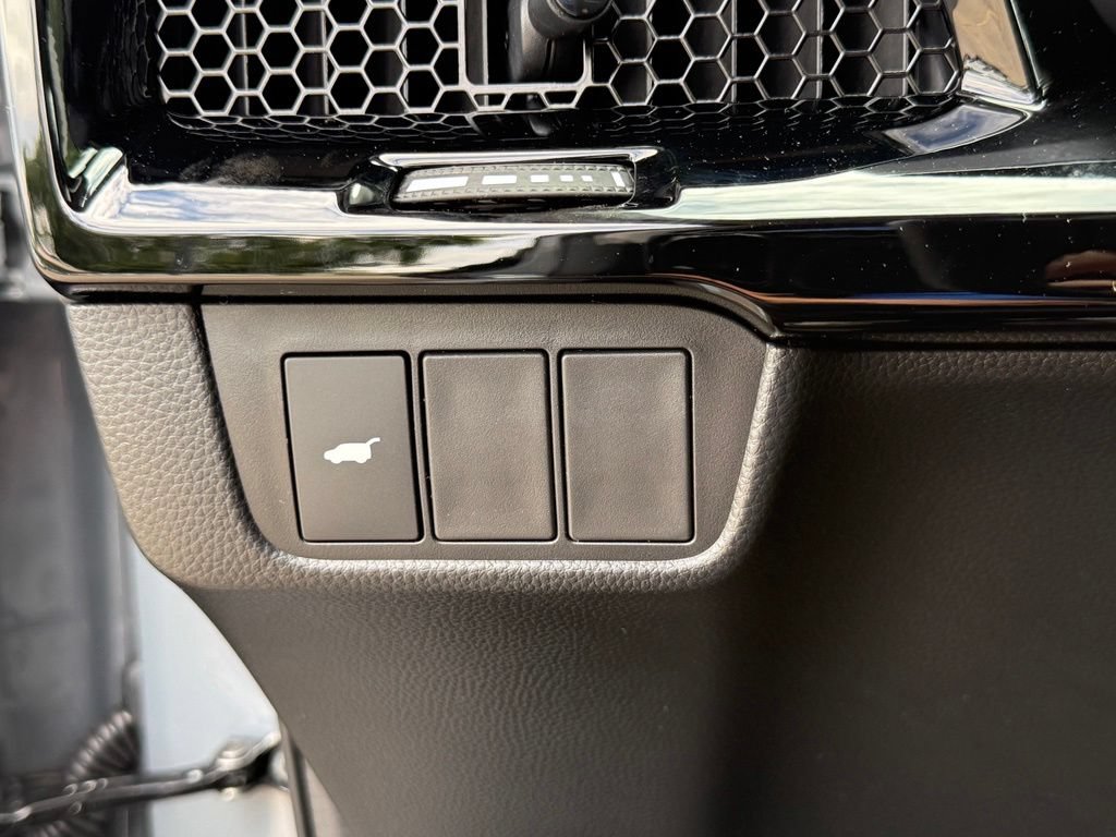 New 2026 Honda CR-V EX-L image 24