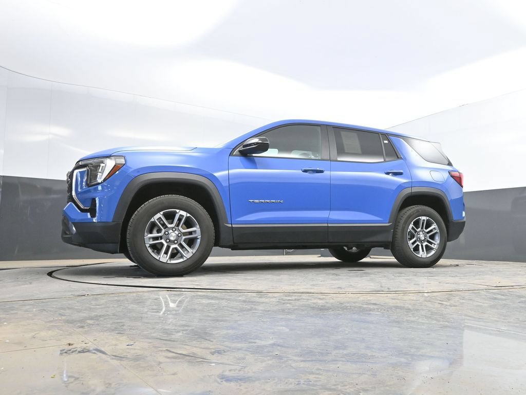 Used 2025 GMC Terrain Elevation AWD/4WD image 34