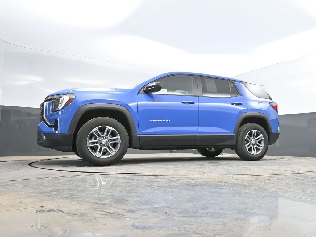 Used 2025 GMC Terrain Elevation AWD/4WD image 34