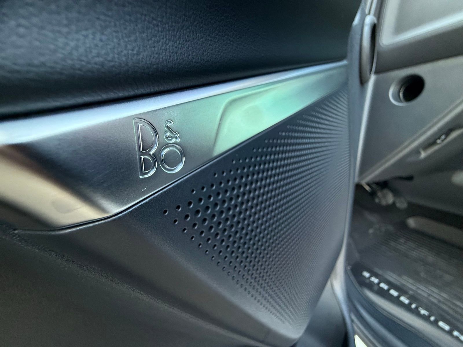 New 2025 Ford Expedition Platinum w/ Stealth Performance Package image 10